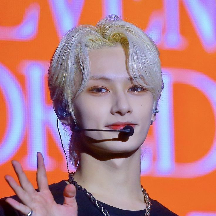 세븐틴 최근 활동샷