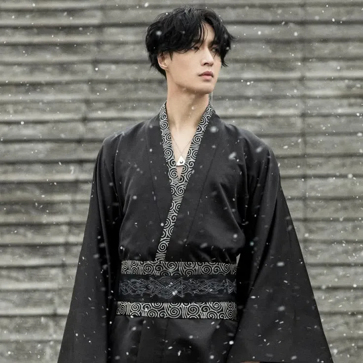 Latest photo of Lay (EXO)