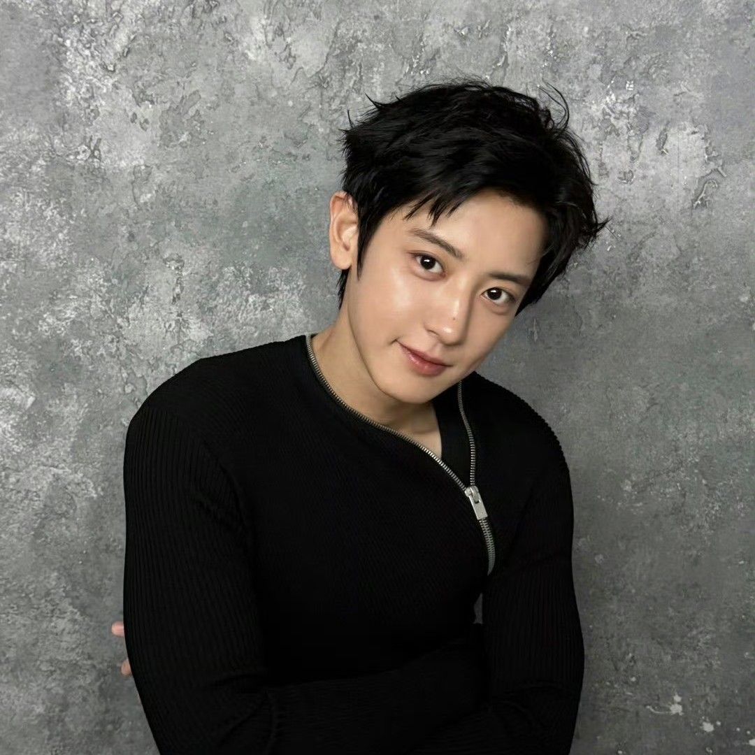 찬열 (EXO)의 최신 사진