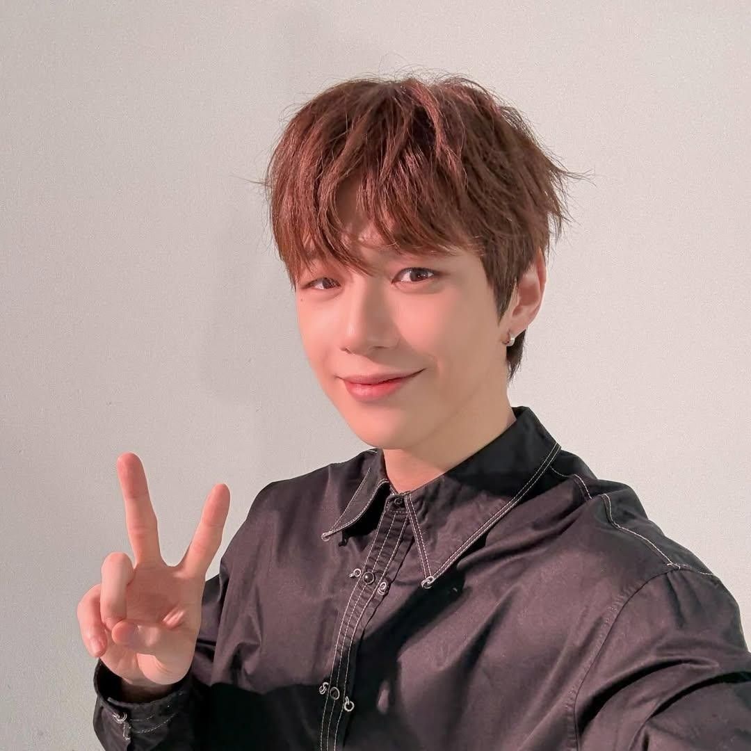 강다니엘 최근 활동샷