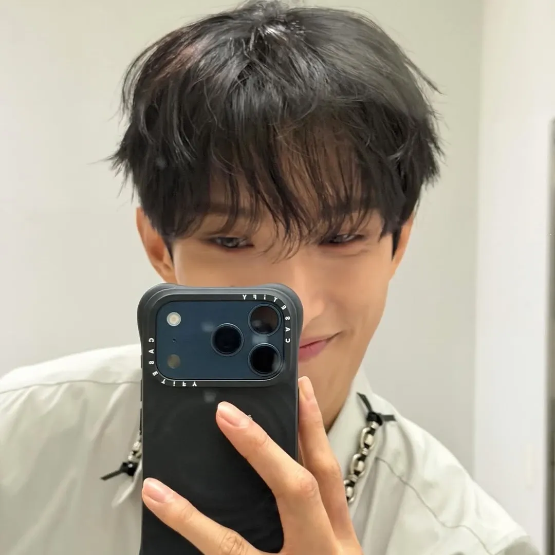 A moment captured by DK (SEVENTEEN)'s fan