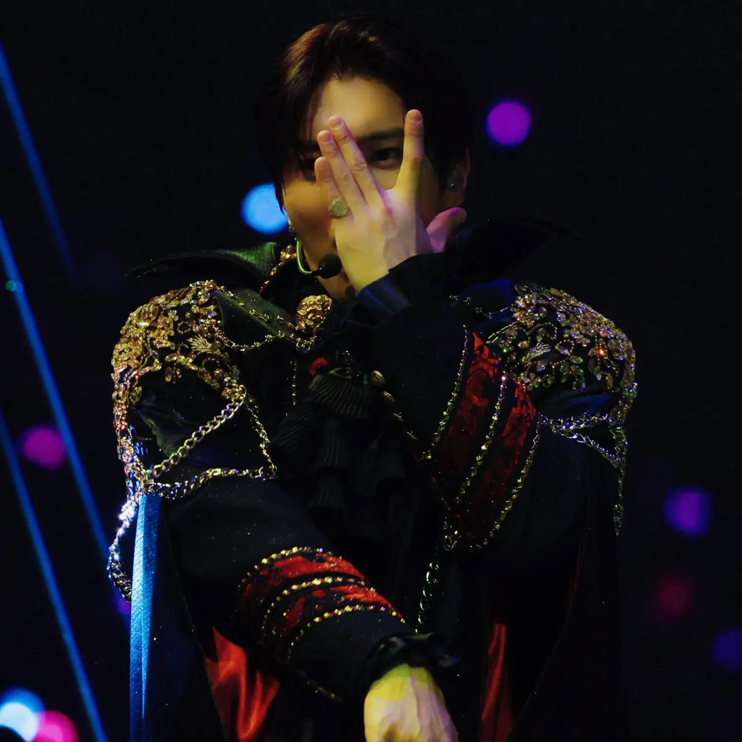 Recent activity shot of Siwon (Super Junior)