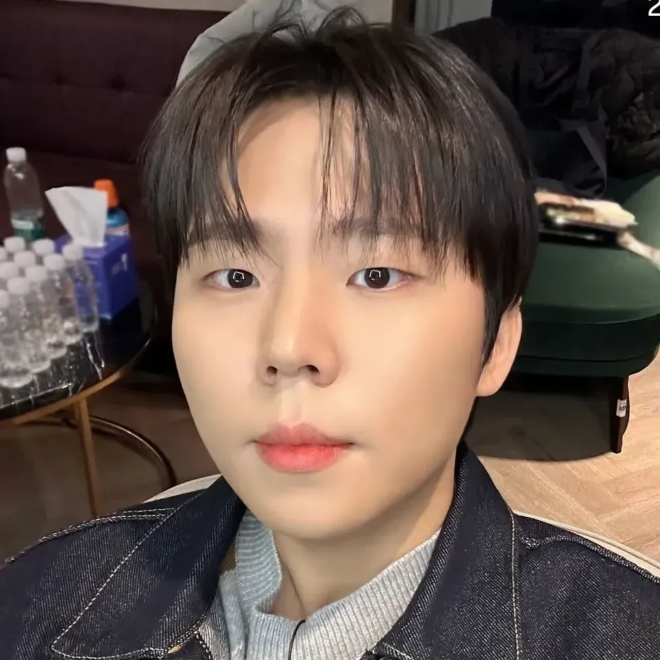 Recent activity shot of Jung Seunghwan