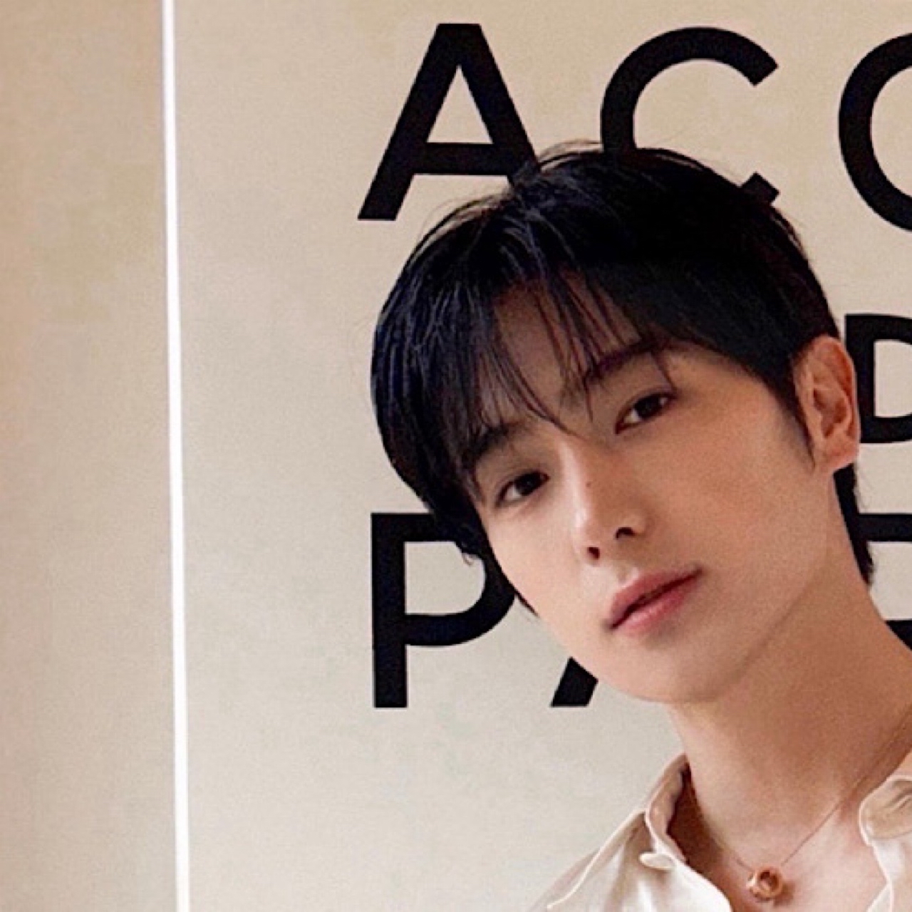 A moment captured by Hyunjae (THE BOYZ)'s fan