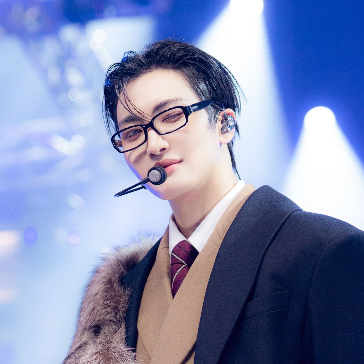 에이티즈의 최신 사진