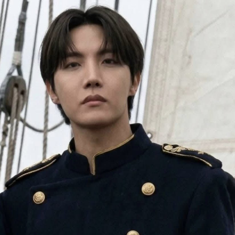 J-hope (防彈少年團)的幕後花絮