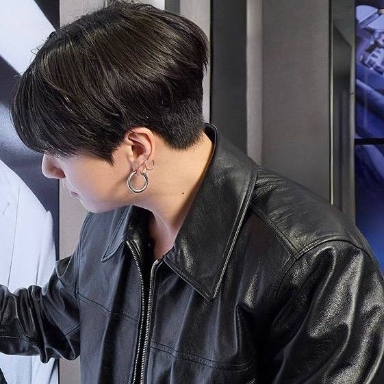 정국 (방탄소년단)의 최신 사진