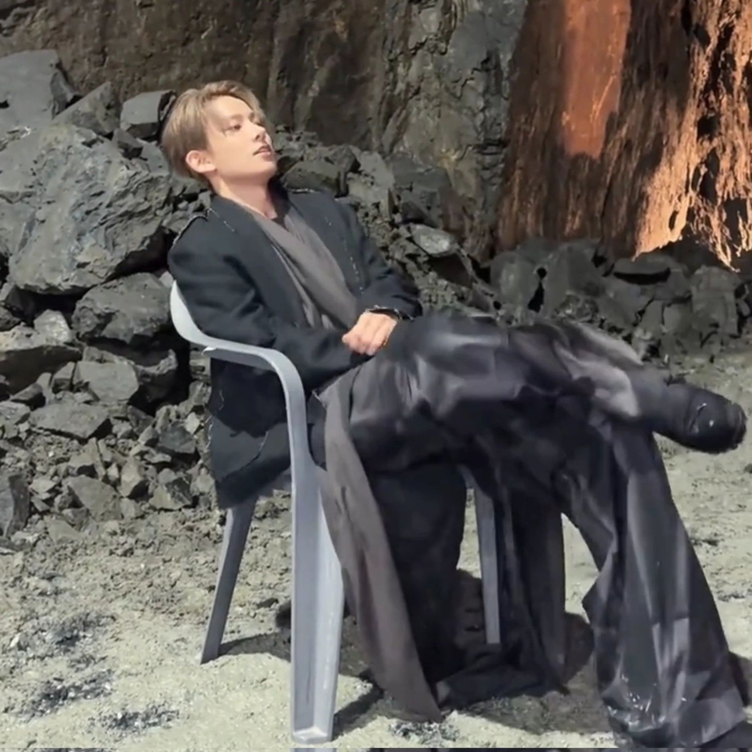 Foto terbaru Heeseung (ENHYPEN)