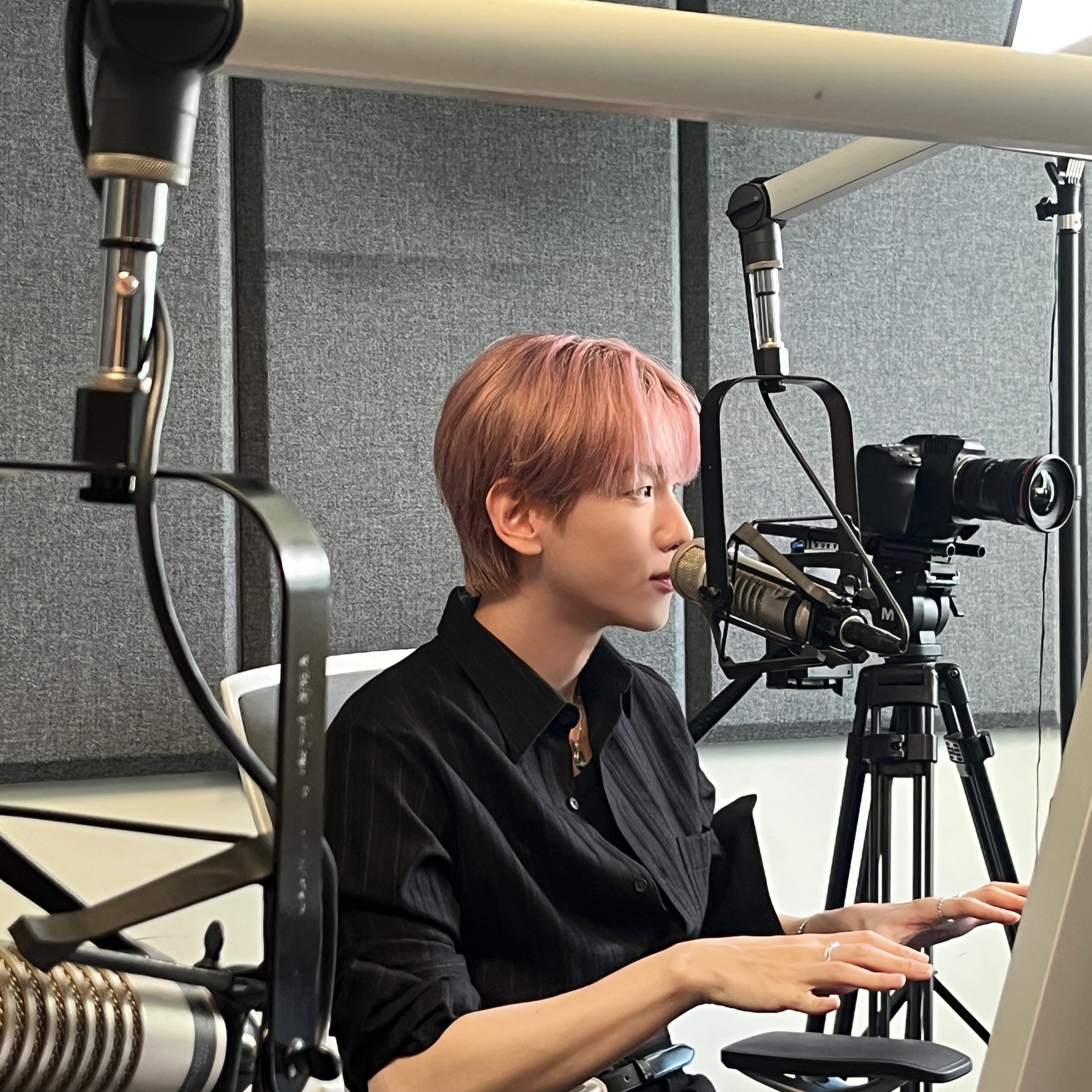 백현 (EXO) 최근 활동샷