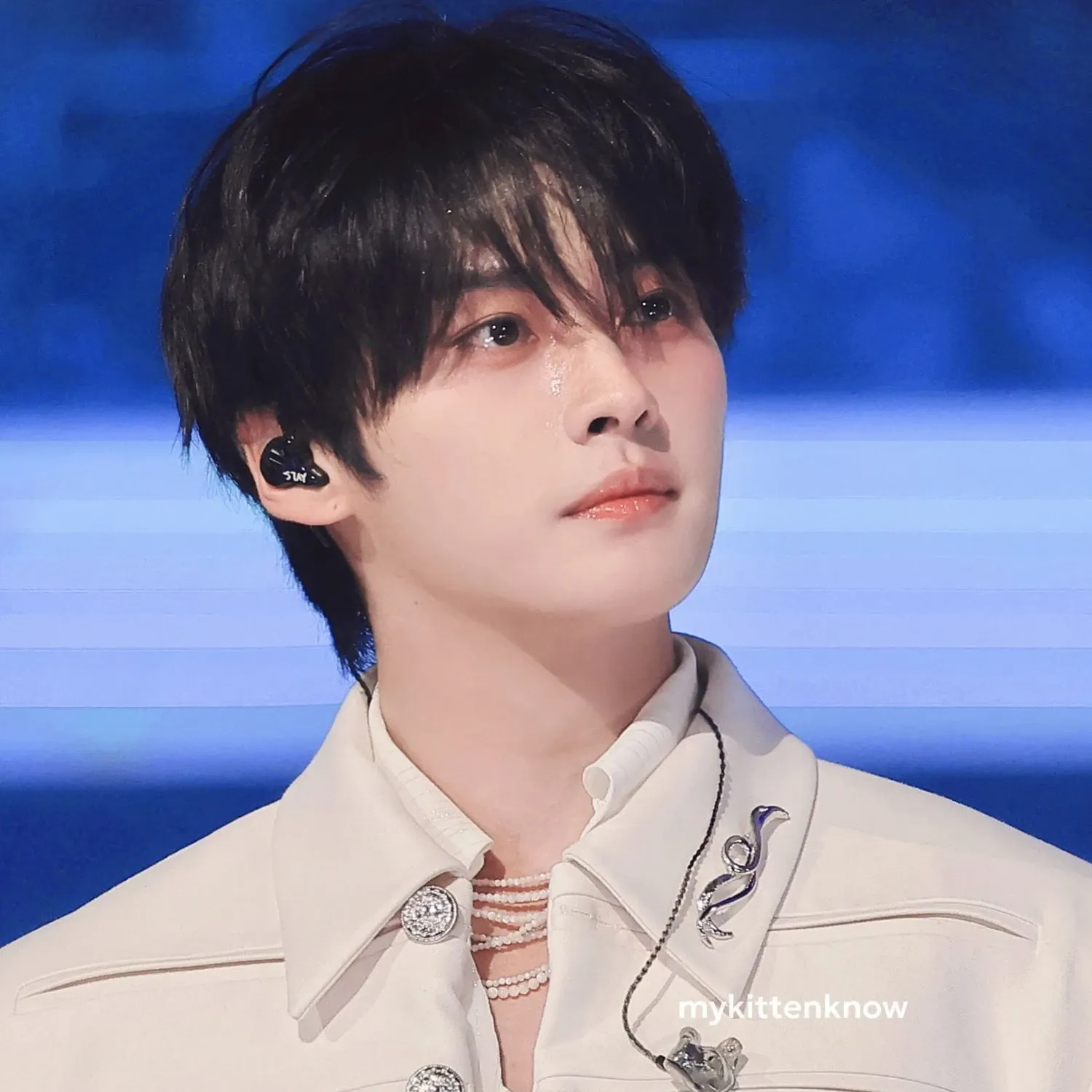 Behind-the-scenes cut of Lee Know (Stray Kids)