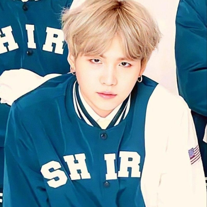 Potret di balik layar SUGA (BTS)