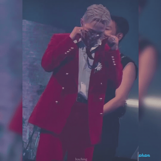 Behind-the-scenes cut of G-DRAGON (BIGBANG)