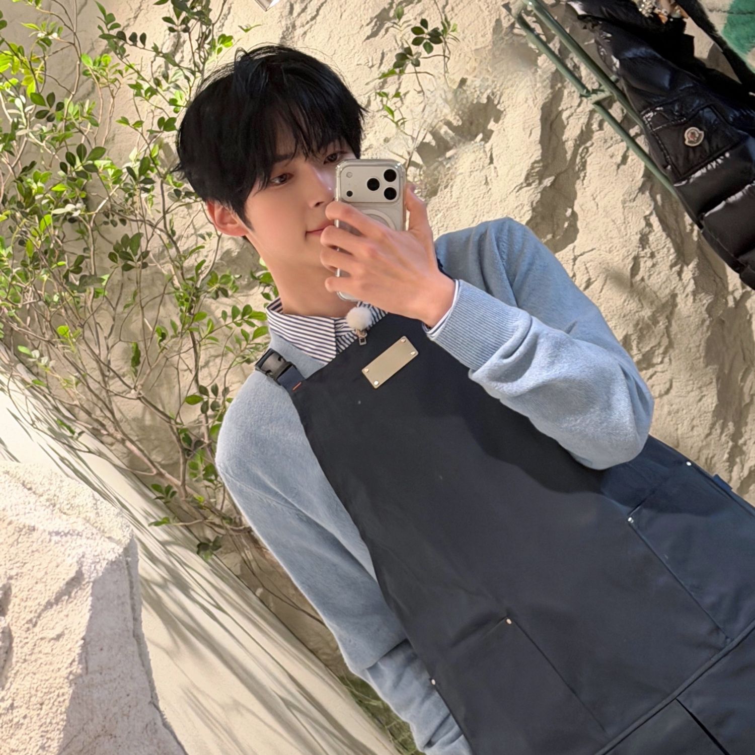 Behind-the-scenes cut of Sung Hanbin (ZEROBASEONE)