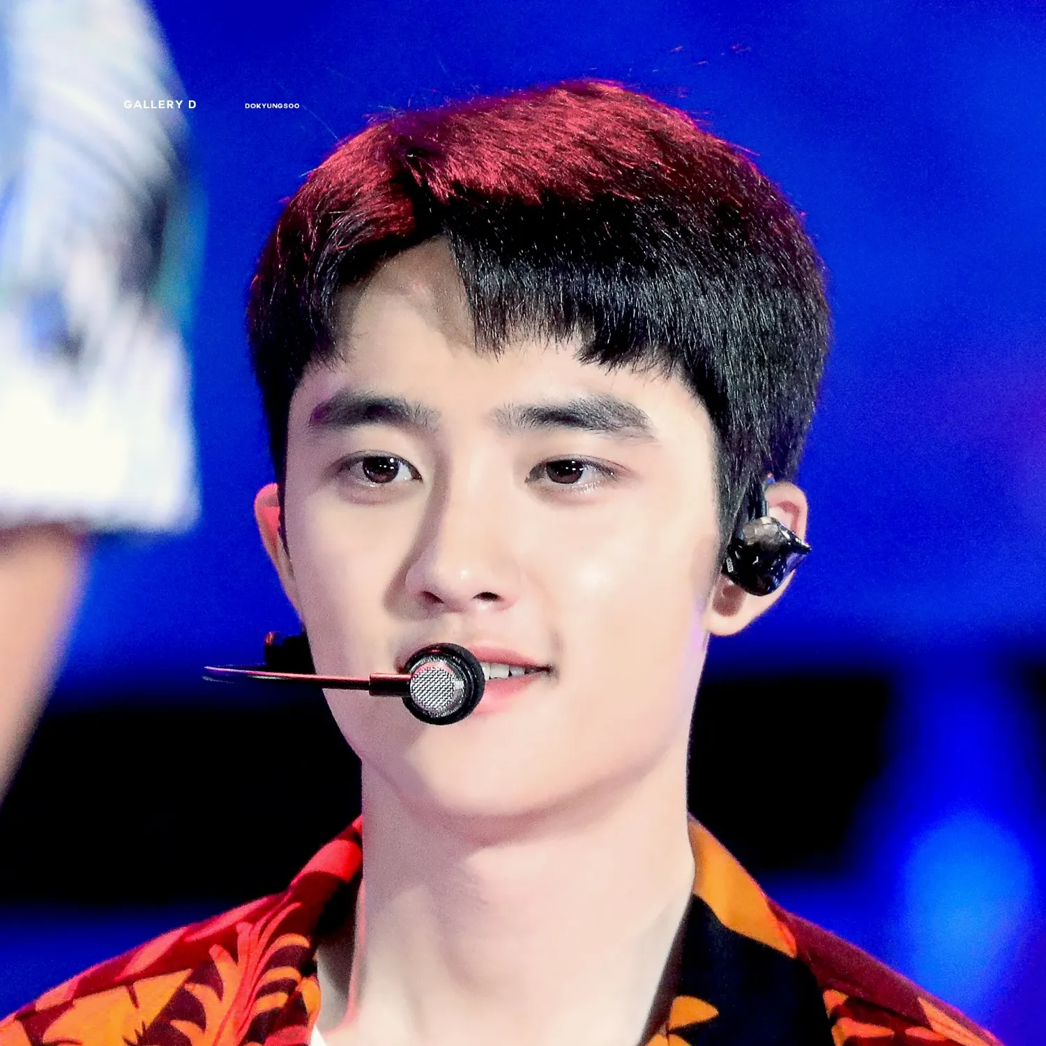 Momen yang diabadikan oleh penggemar D.O. (EXO)