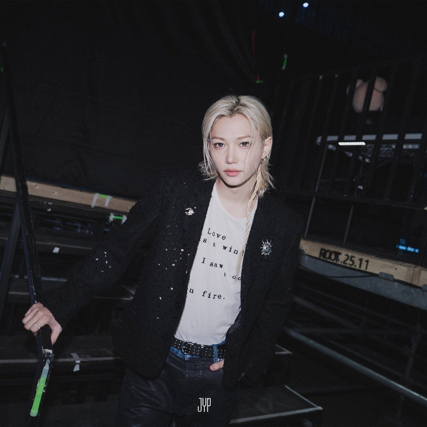 Behind-the-scenes cut of Felix (Stray Kids)