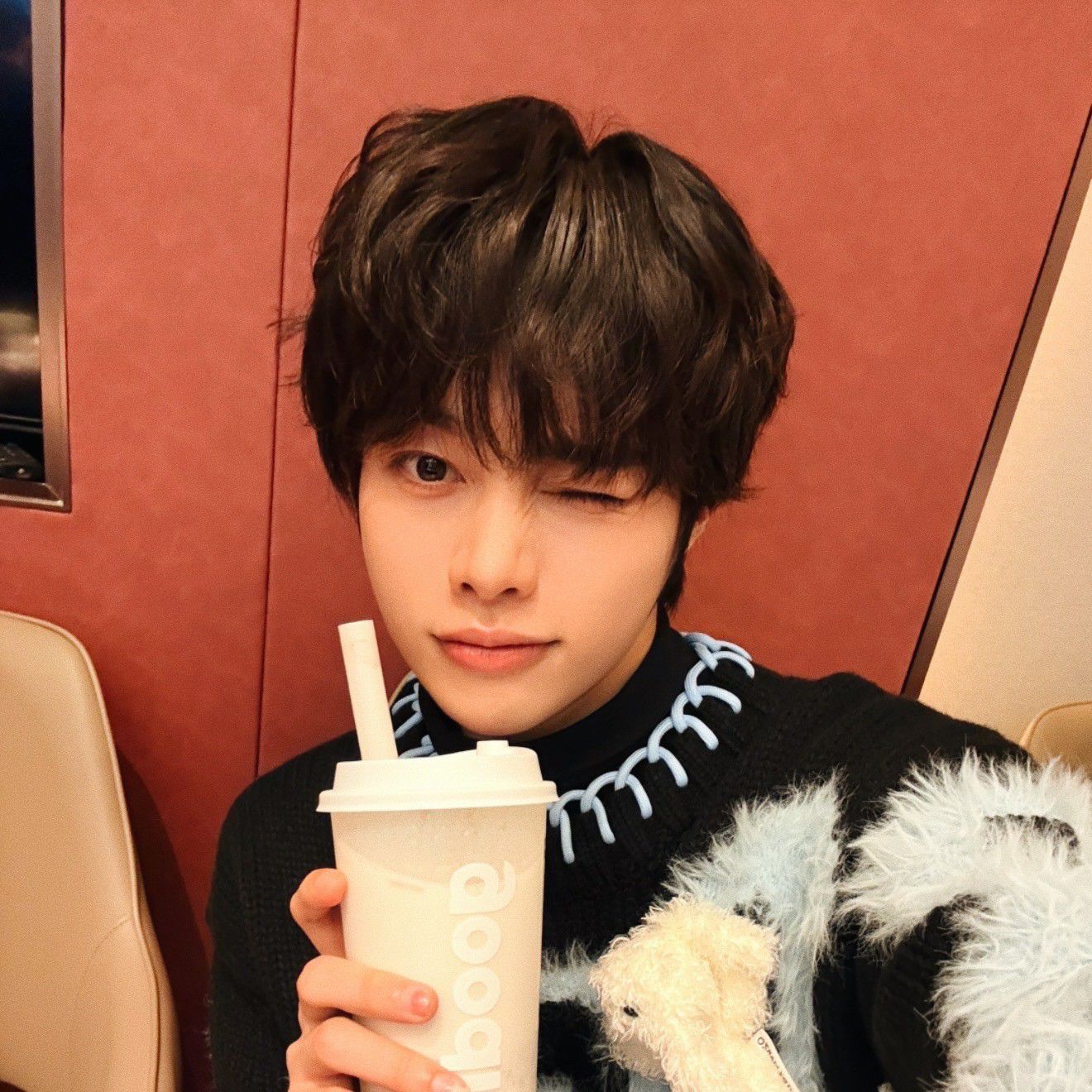 Behind-the-scenes cut of Hanbin (TEMPEST)