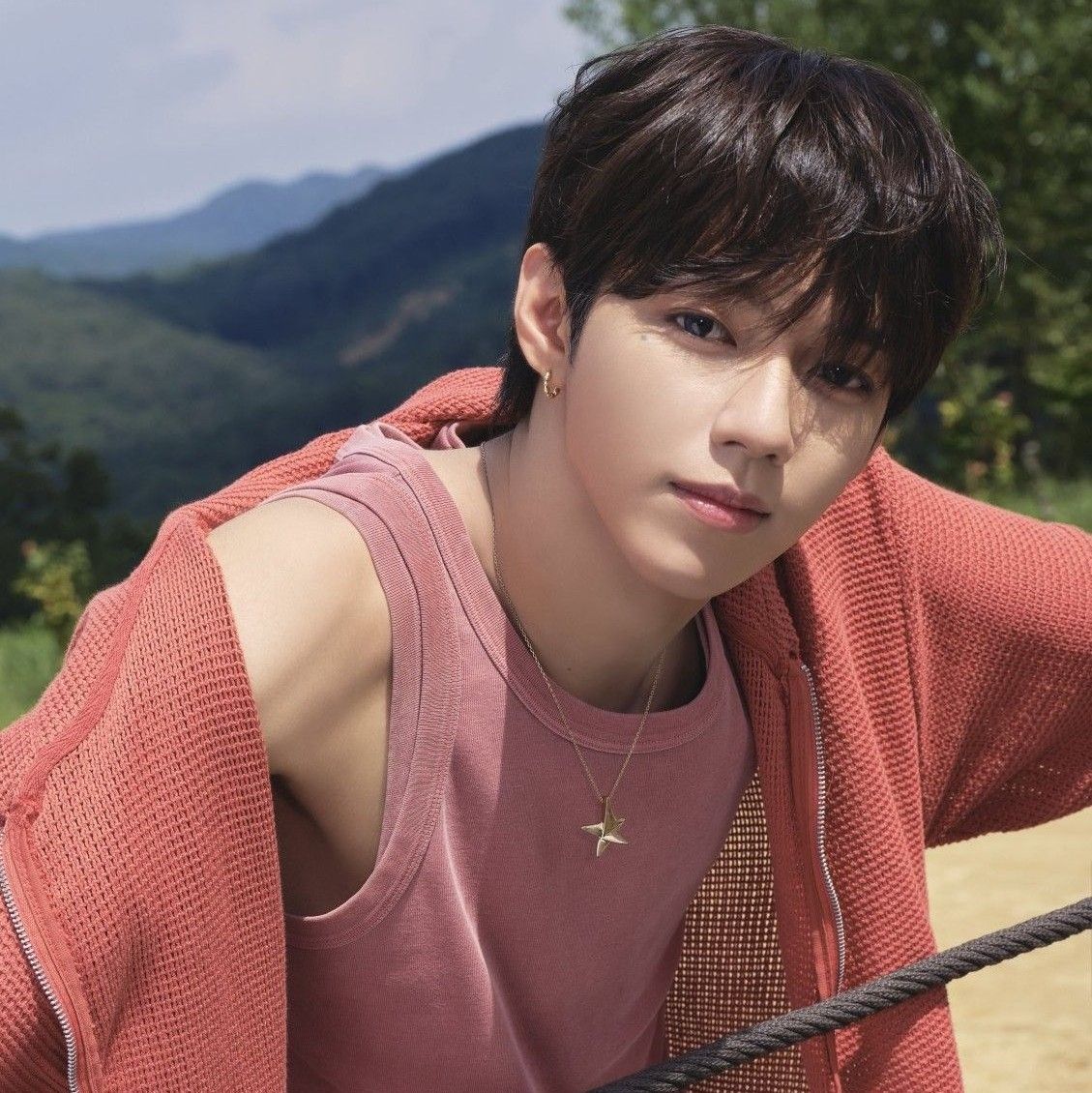 Latest photo of JL (AHOF)