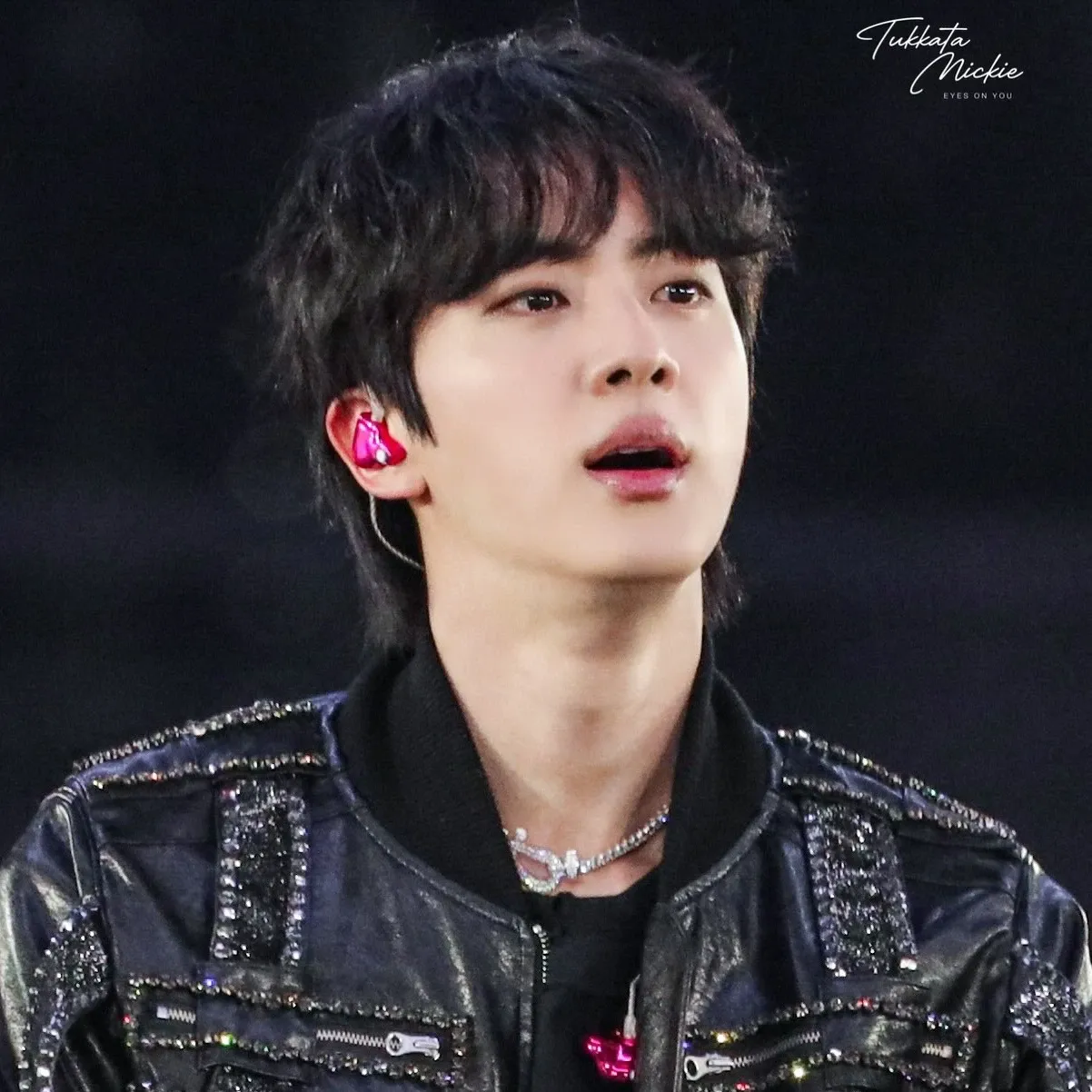 Potret di balik layar Jin (BTS)