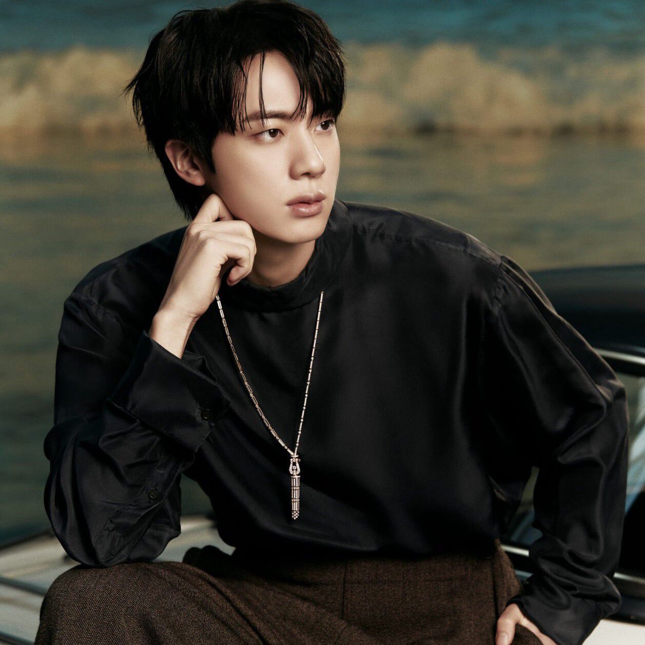 Momen yang diabadikan oleh penggemar Jin (BTS)