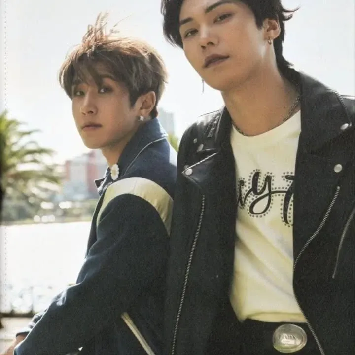 A moment captured by Rocky's fan