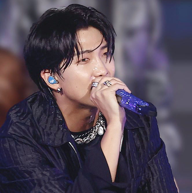 RM (BTS)の舞台裏ショット