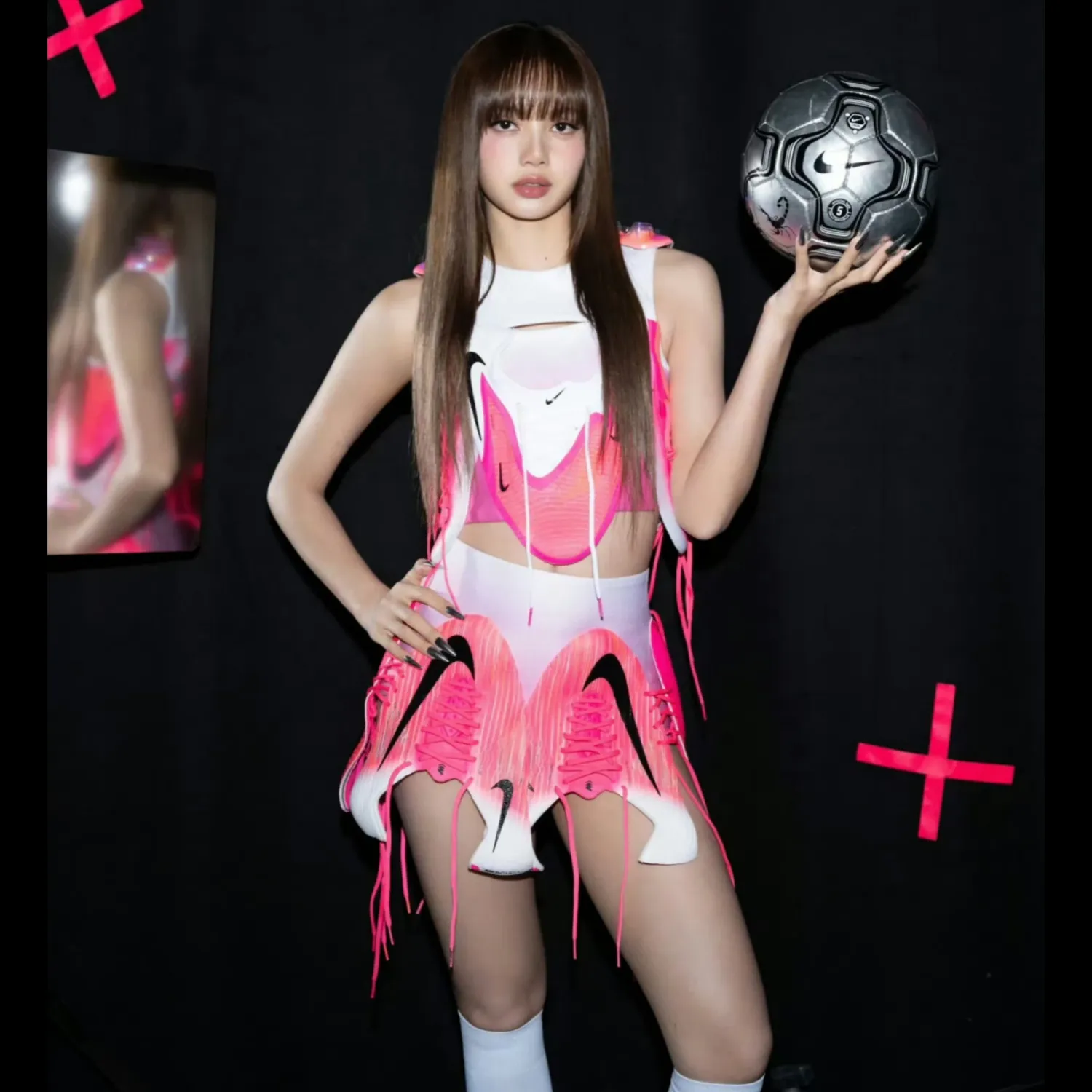 Recent activity shot of Lisa (BLACKPINK)
