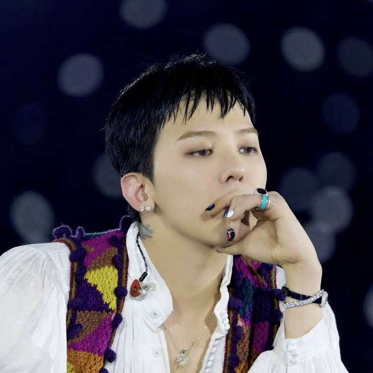 Behind-the-scenes cut of G-DRAGON (BIGBANG)