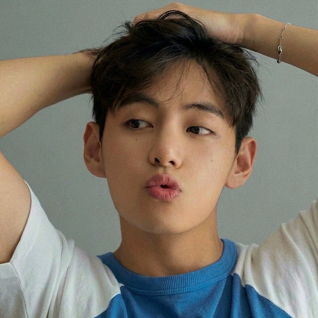 防彈少年團的最新照片