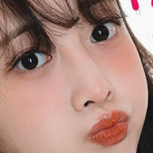 A moment captured by You Jiae (Lovelyz)'s fan