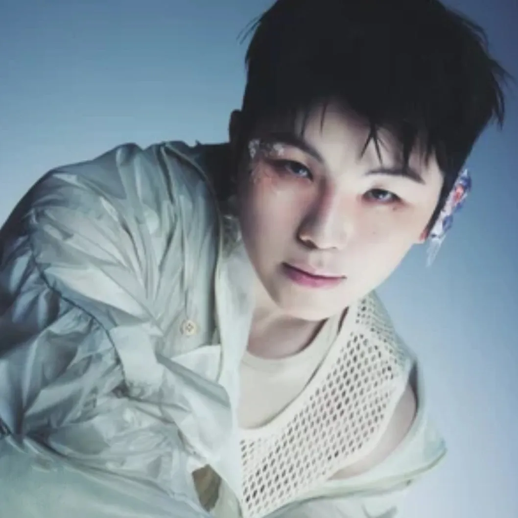 Recent activity shot of Woozi (SEVENTEEN)