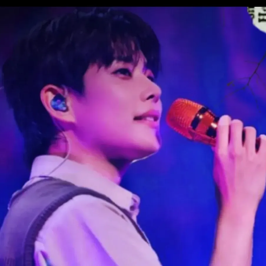 Recent activity shot of MJ (ASTRO)