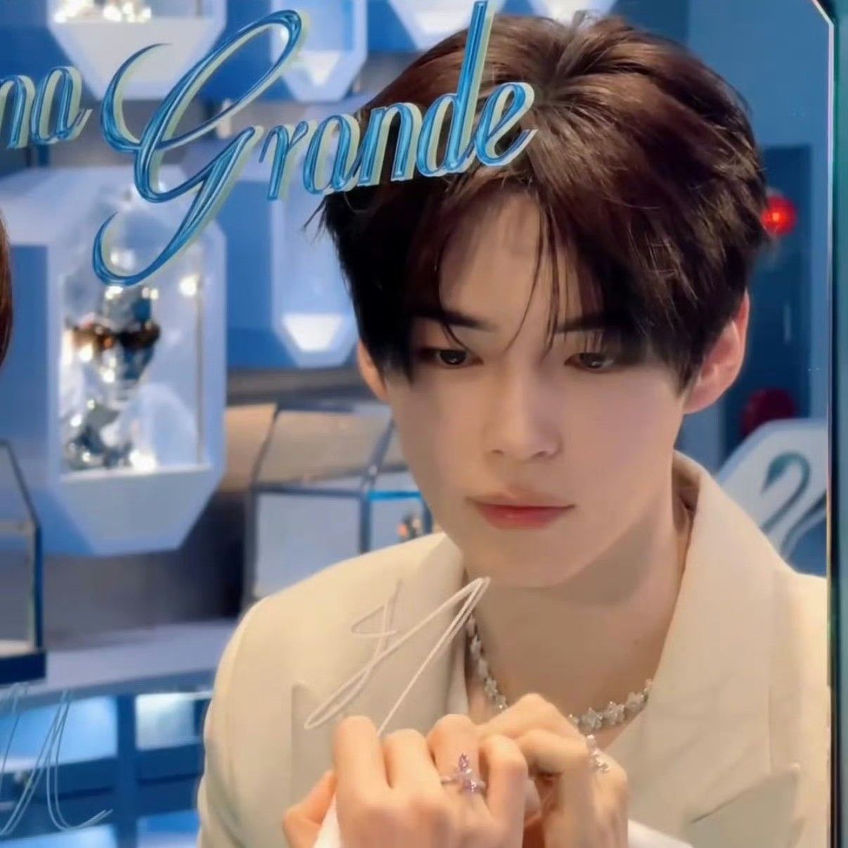 Recent activity shot of Sung Hanbin (ZEROBASEONE)