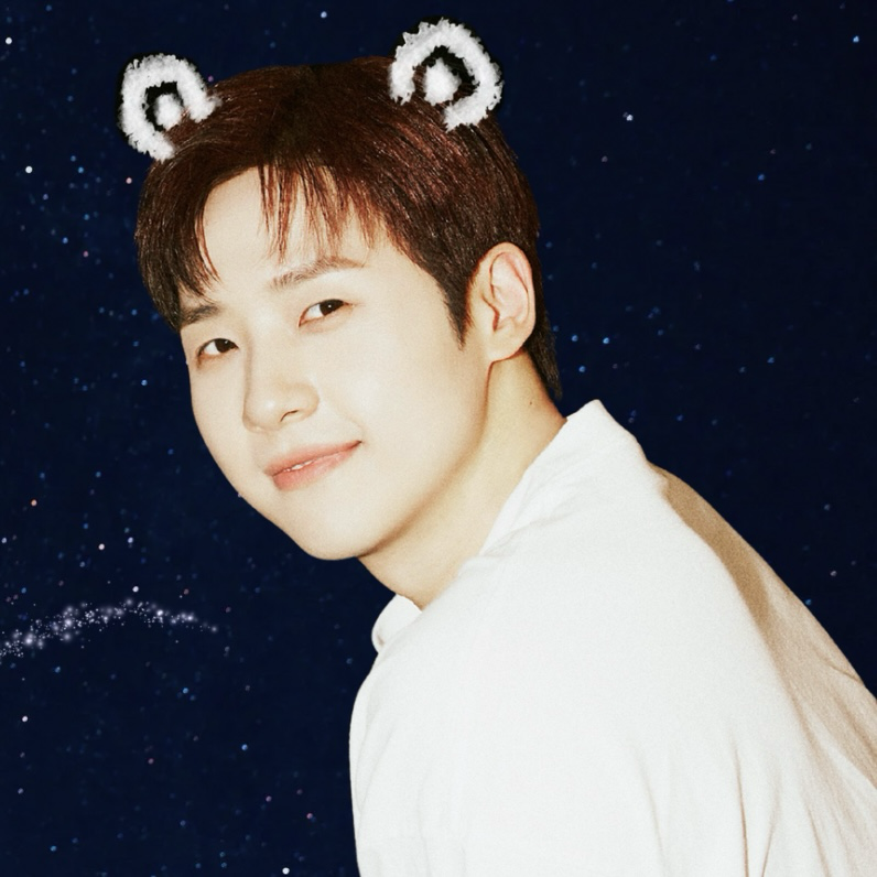 A moment captured by CNU (B1A4)'s fan