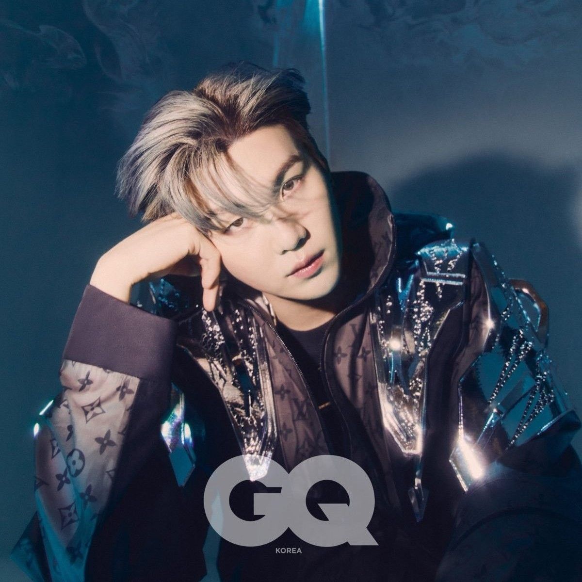 SUGA (防弹少年团)的幕后花絮