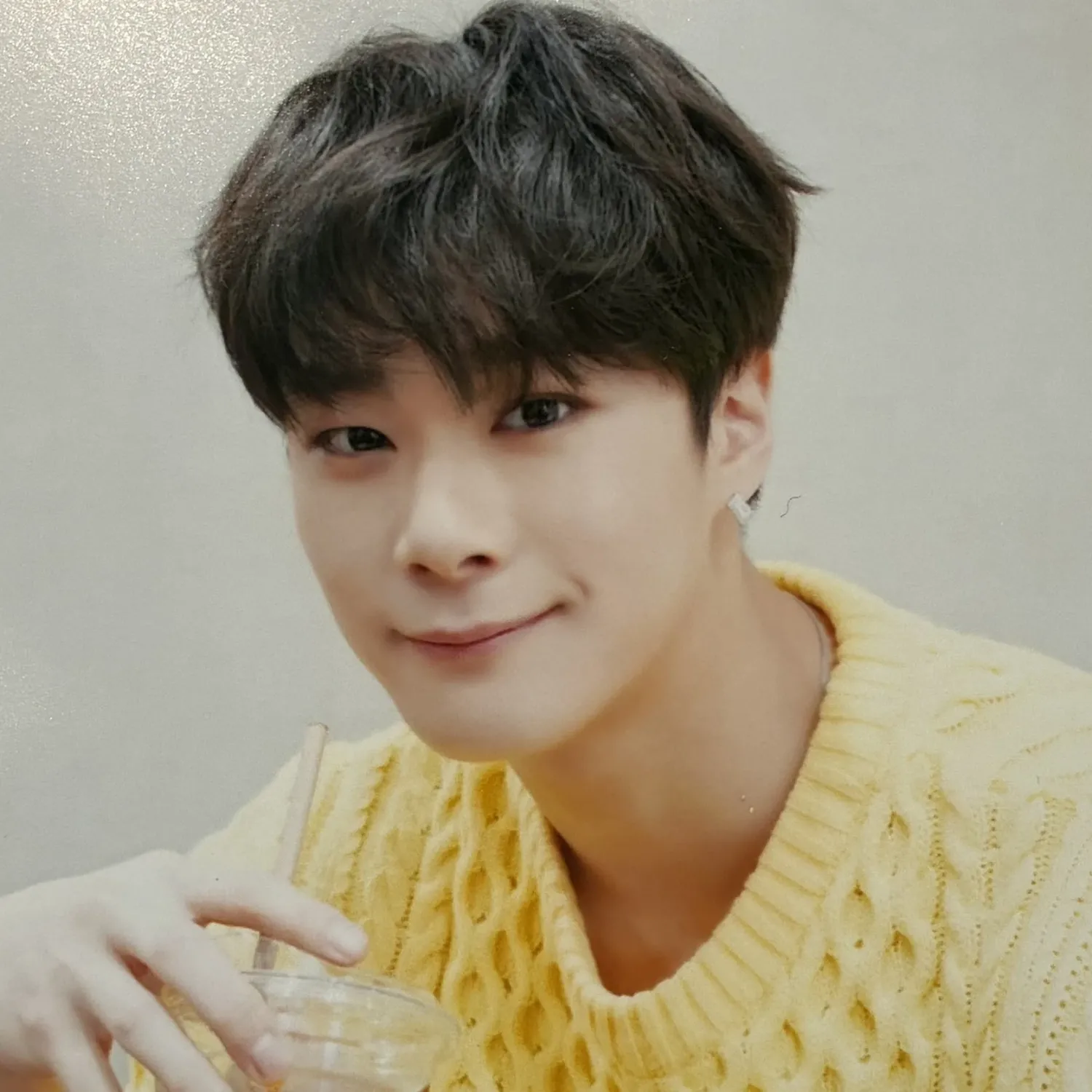 A moment captured by Moonbin (ASTRO)'s fan