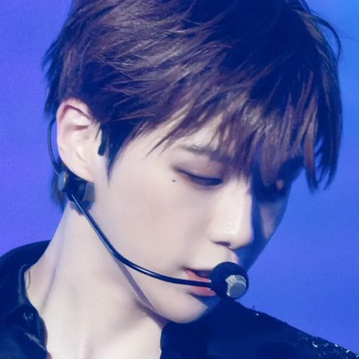 강다니엘의 최신 사진