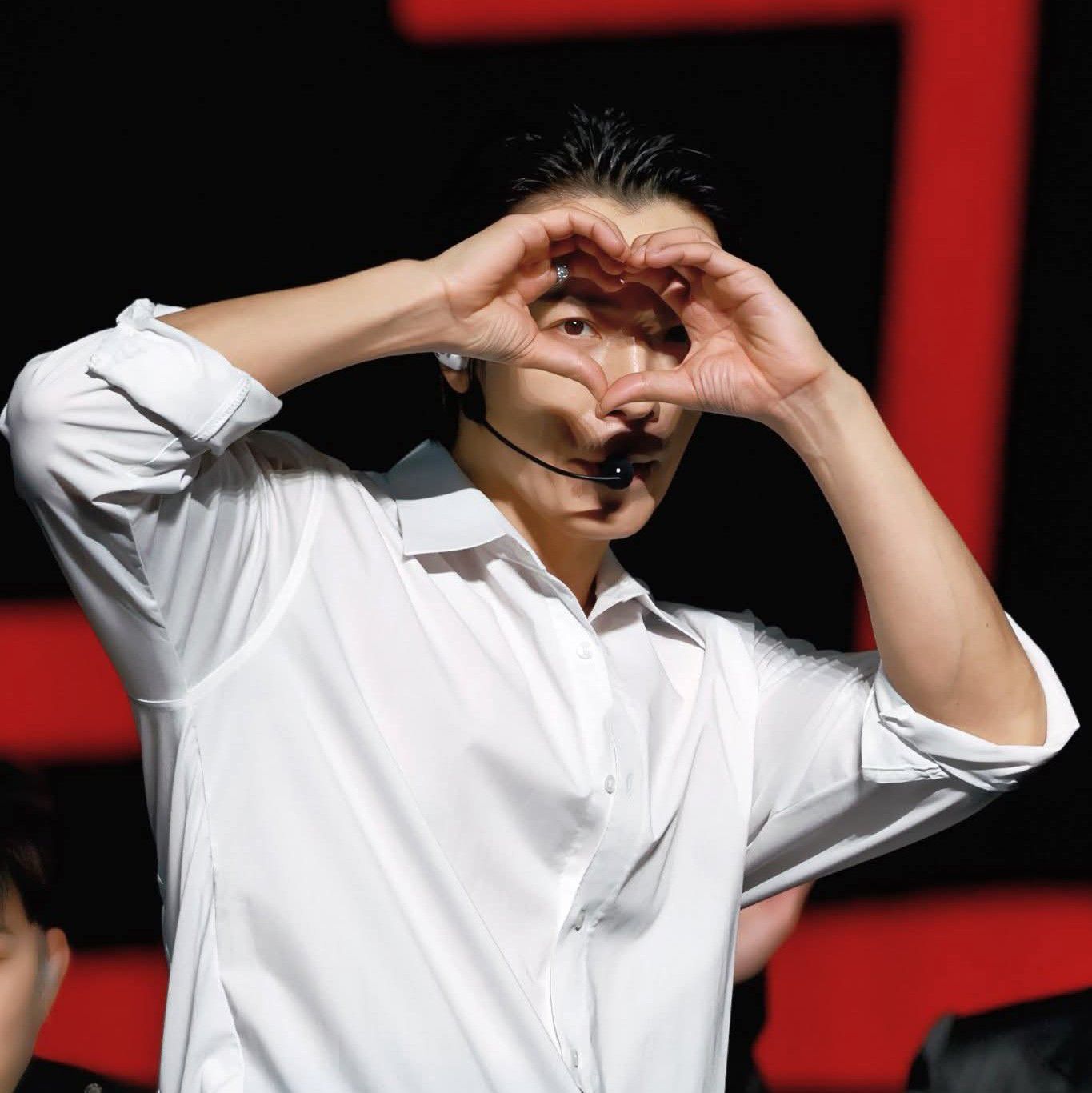 Recent activity shot of Super Junior