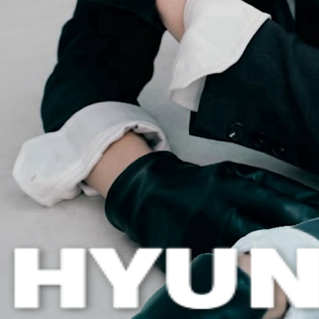 A moment captured by Hyunjae (THE BOYZ)'s fan