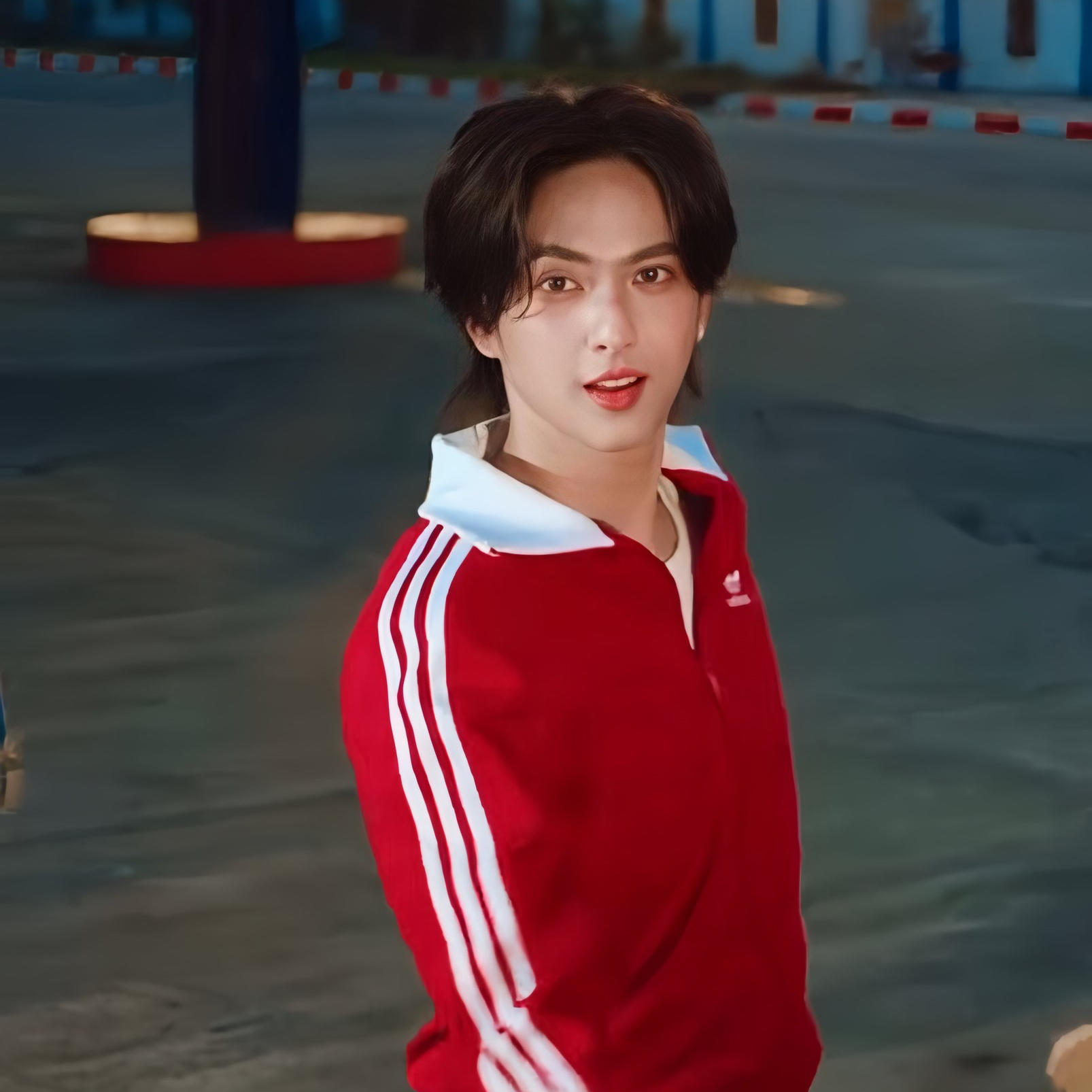 A moment captured by Copper (BUS)'s fan