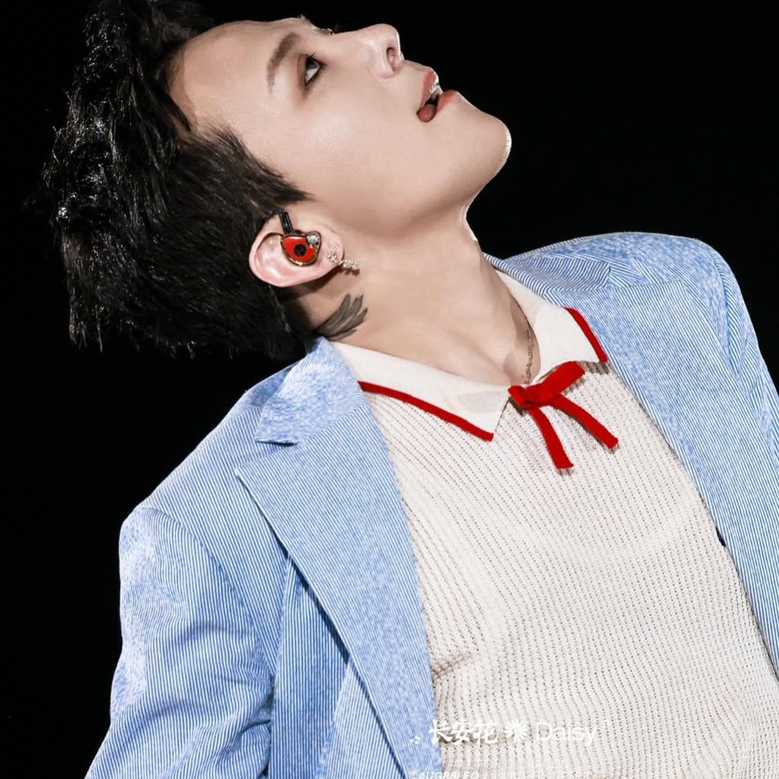 Behind-the-scenes cut of G-DRAGON (BIGBANG)