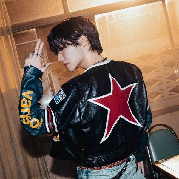 Potret di balik layar j-hope (BTS)