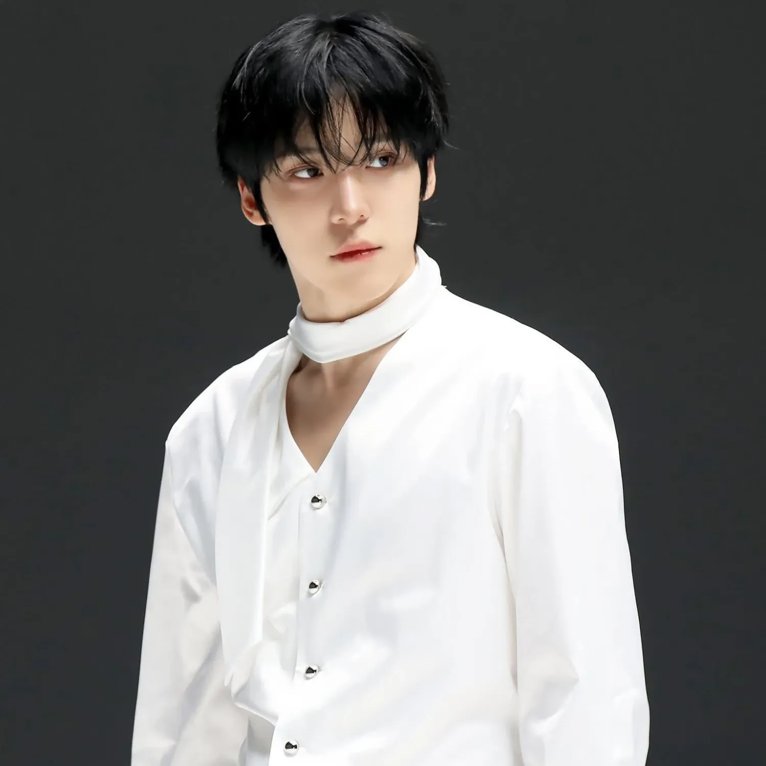 ATEEZ的最新照片