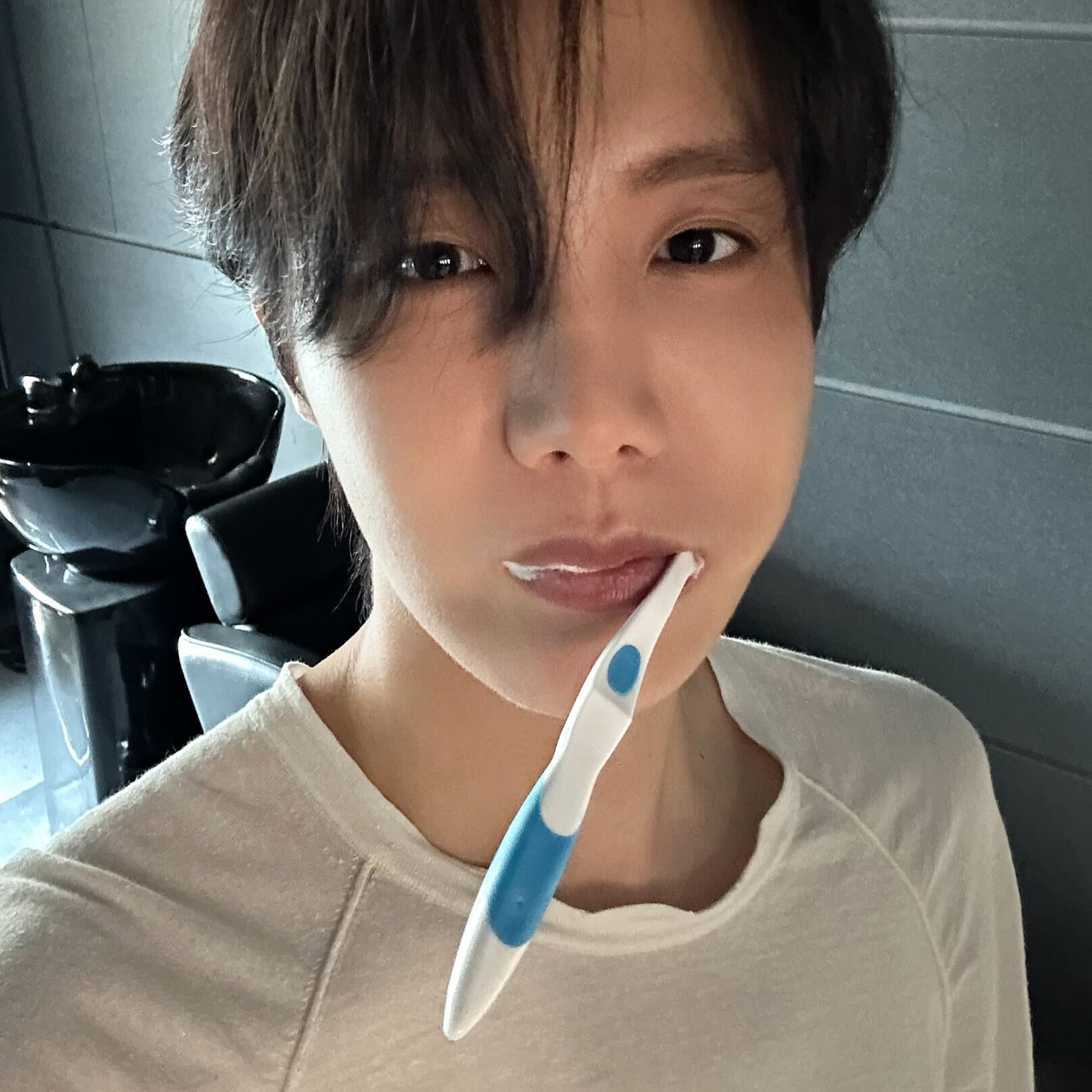 Foto terbaru j-hope (BTS)