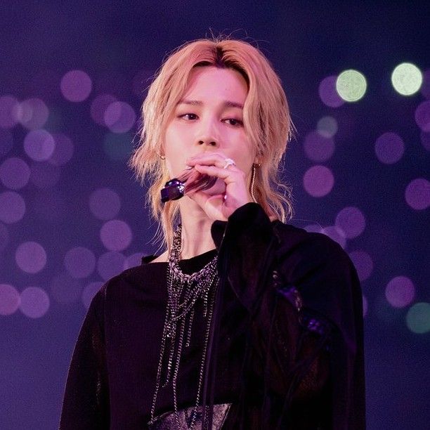 Momen yang diabadikan oleh penggemar Jimin (BTS)