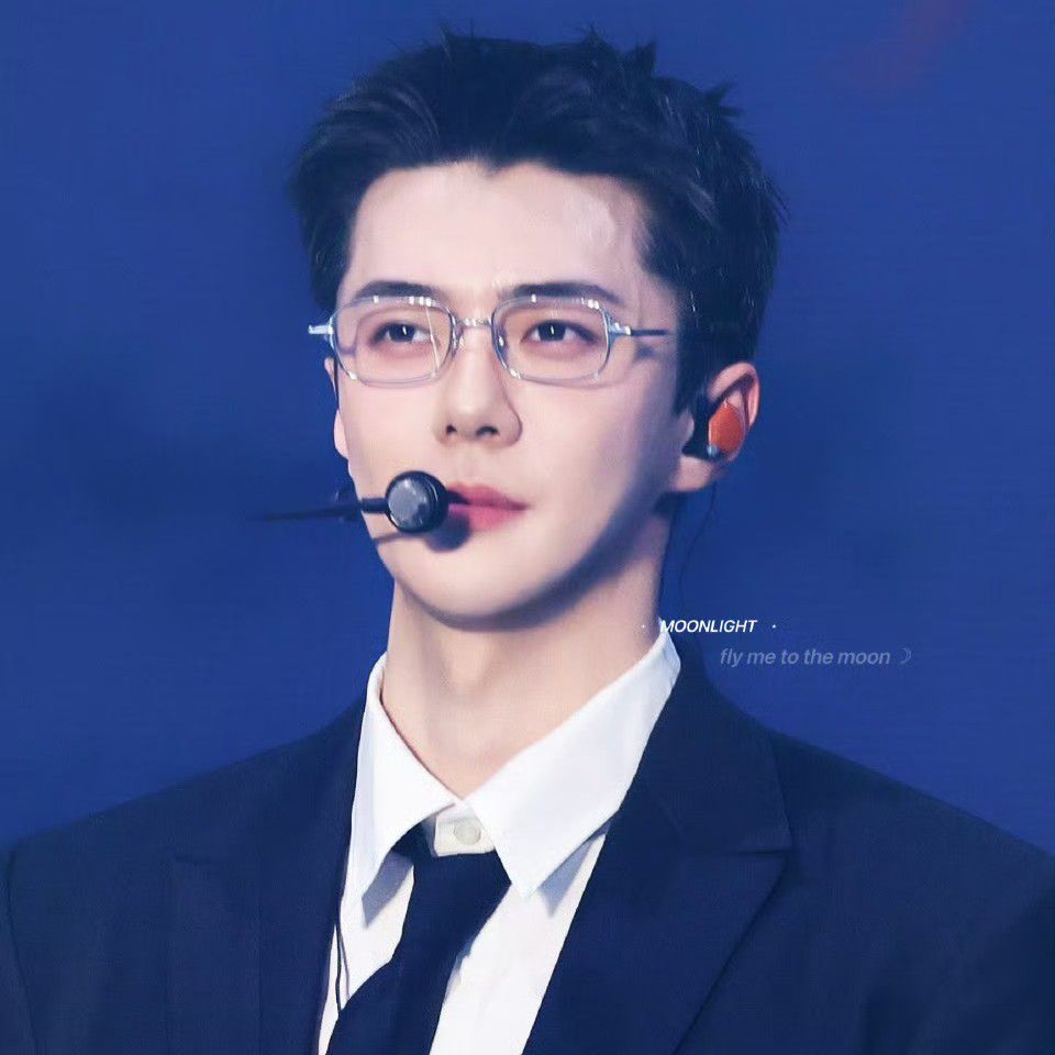 세훈 (EXO)의 최신 사진