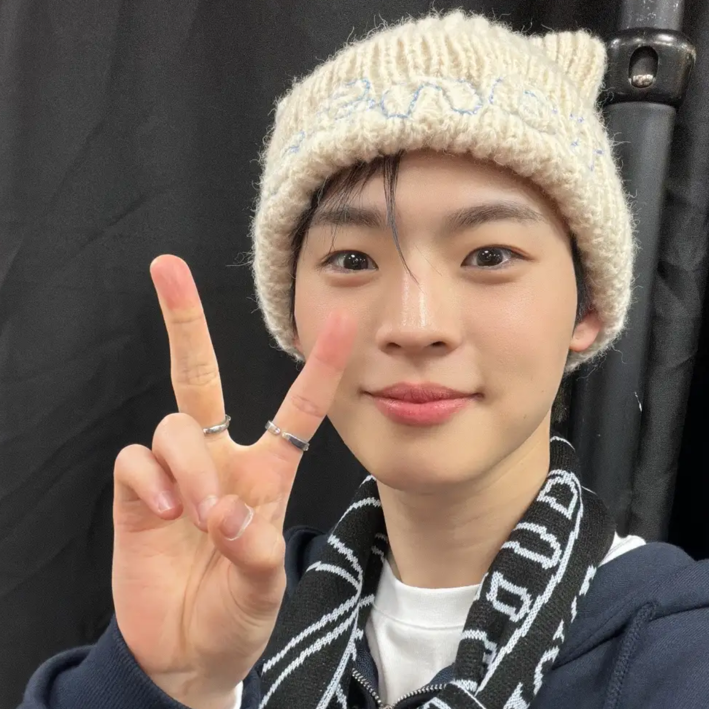 Behind-the-scenes cut of Hyojin (ONF)