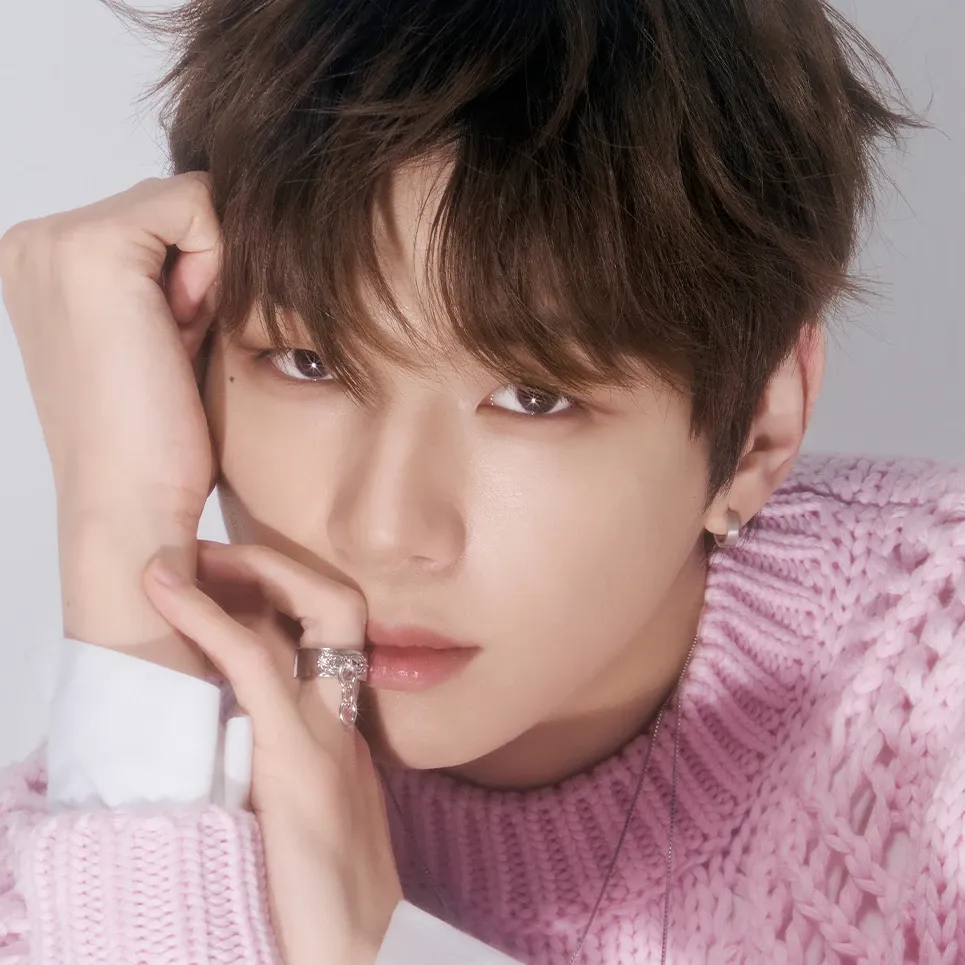 강다니엘의 비하인드 컷