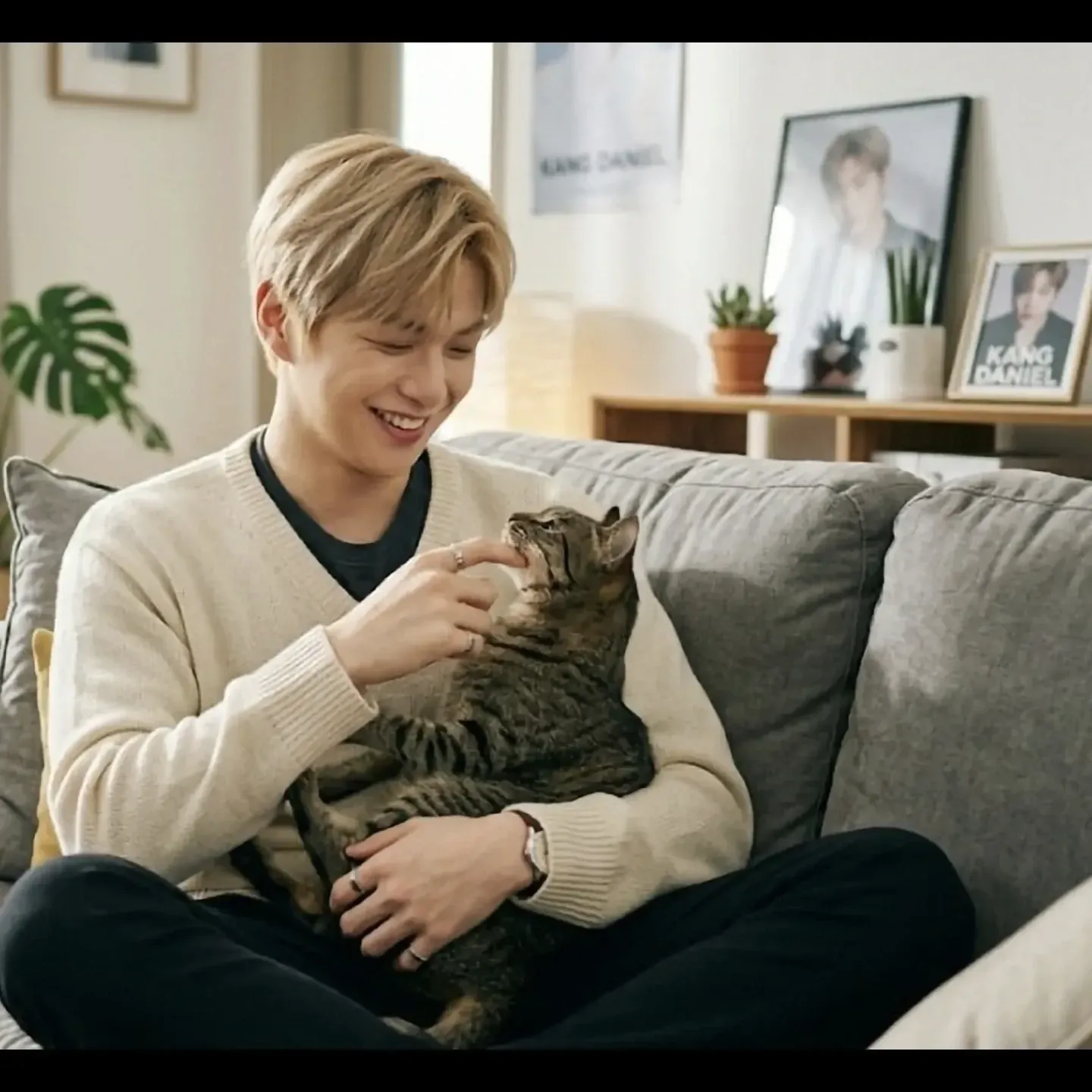 Foto aktivitas terbaru Kang Daniel