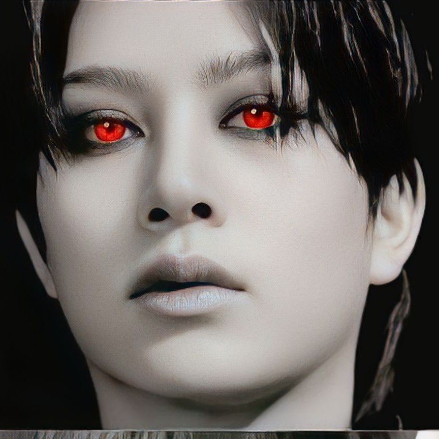 Behind-the-scenes cut of Heechul (Super Junior)