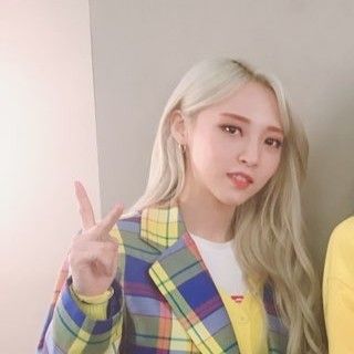 MAMAMOOの最近の活動写真